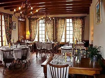 Le Moulin Des Templiers Couette-café